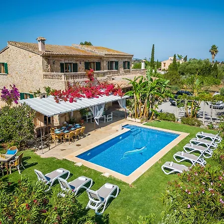 Spacious With Terraces Holiday home *